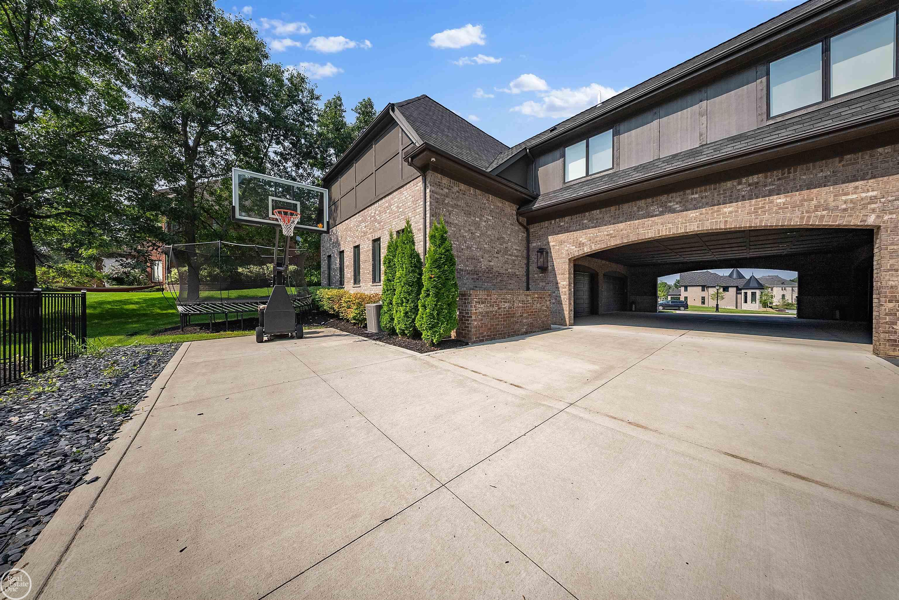 5201 Orchard Ridge Court Unit 4 Unit: Unit #4