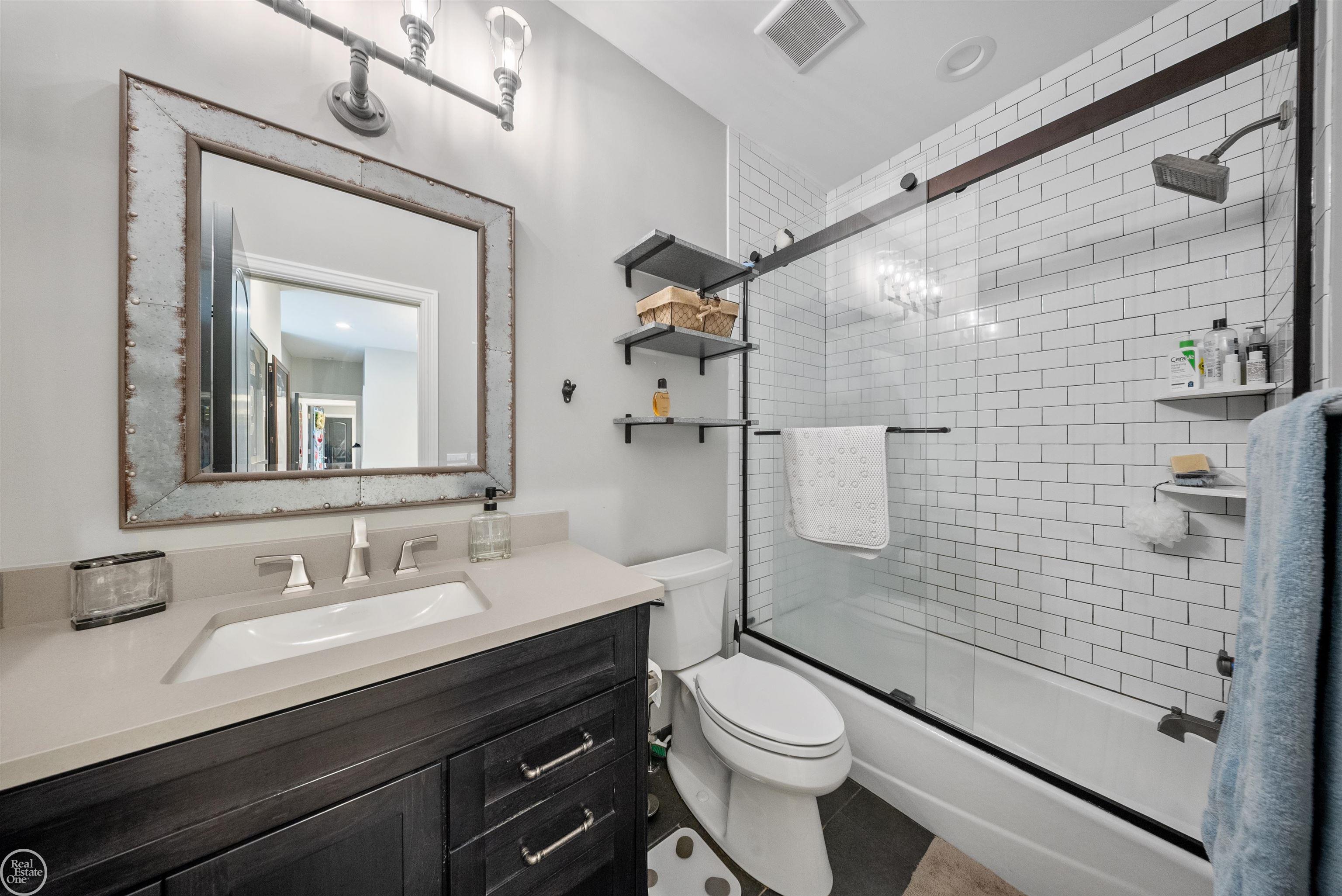 5201 Orchard Ridge Court Unit 4 Unit: Unit #4