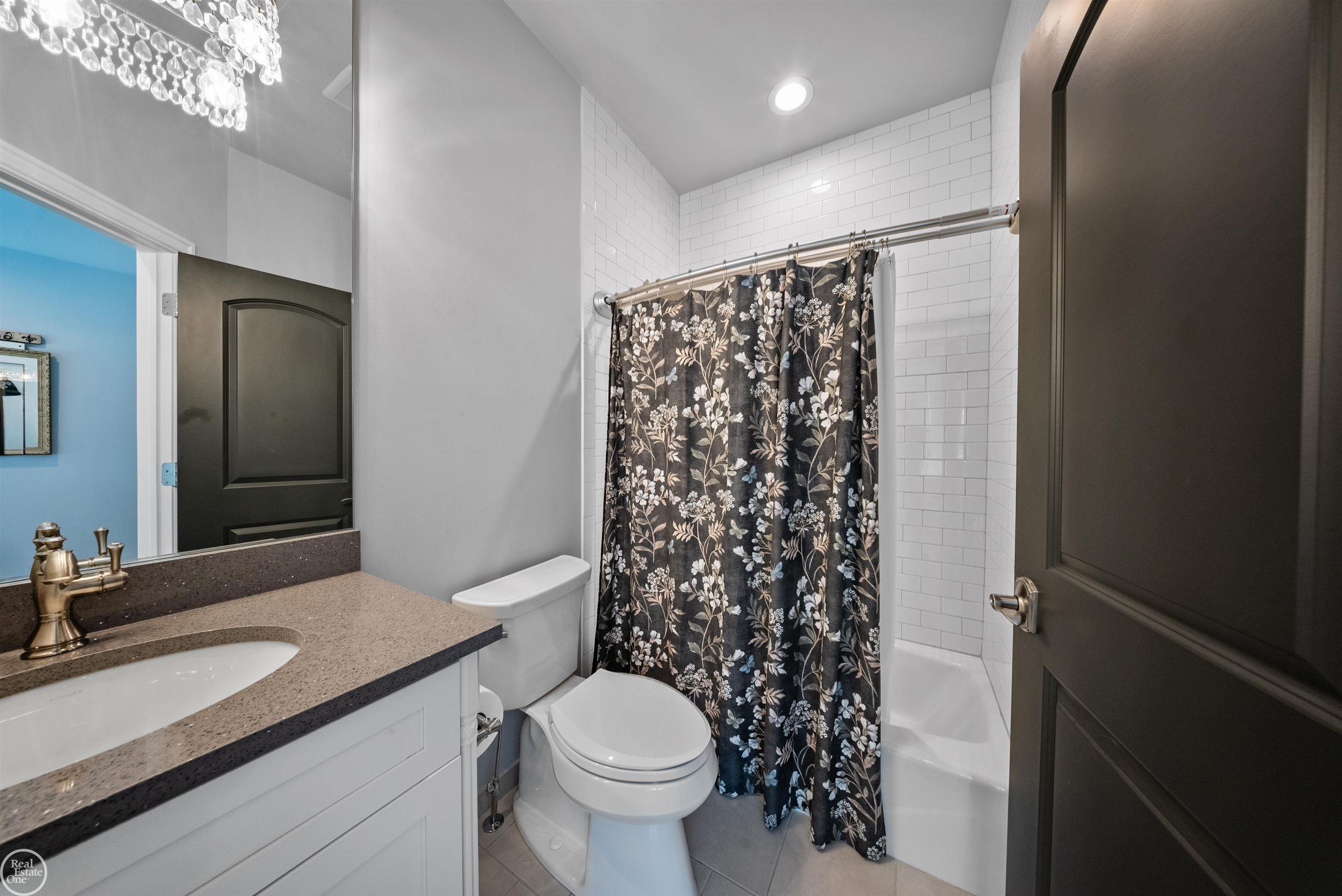 5201 Orchard Ridge Court Unit 4 Unit: Unit #4