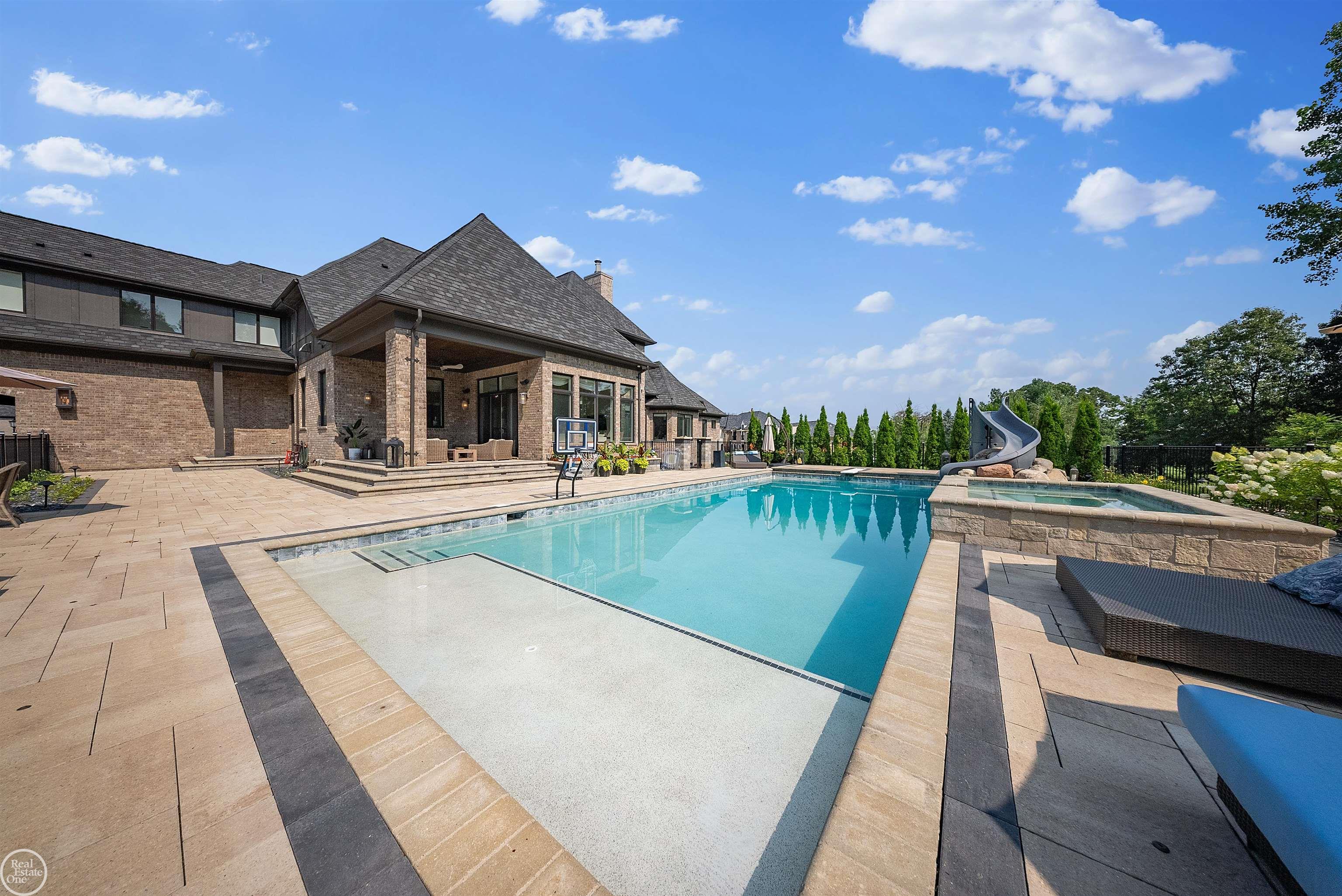 5201 Orchard Ridge Court Unit 4 Unit: Unit #4