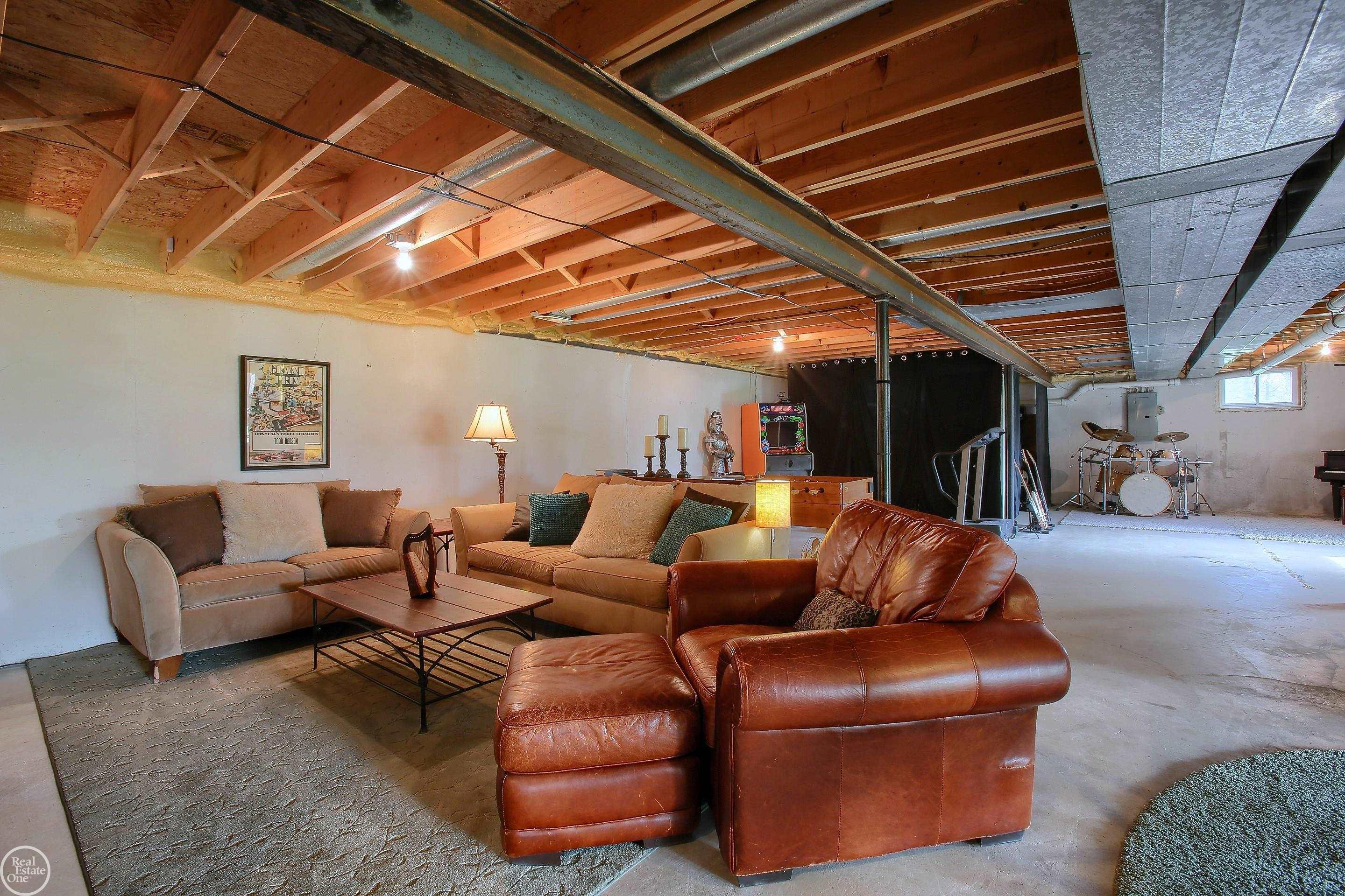 68400 Powell Road
