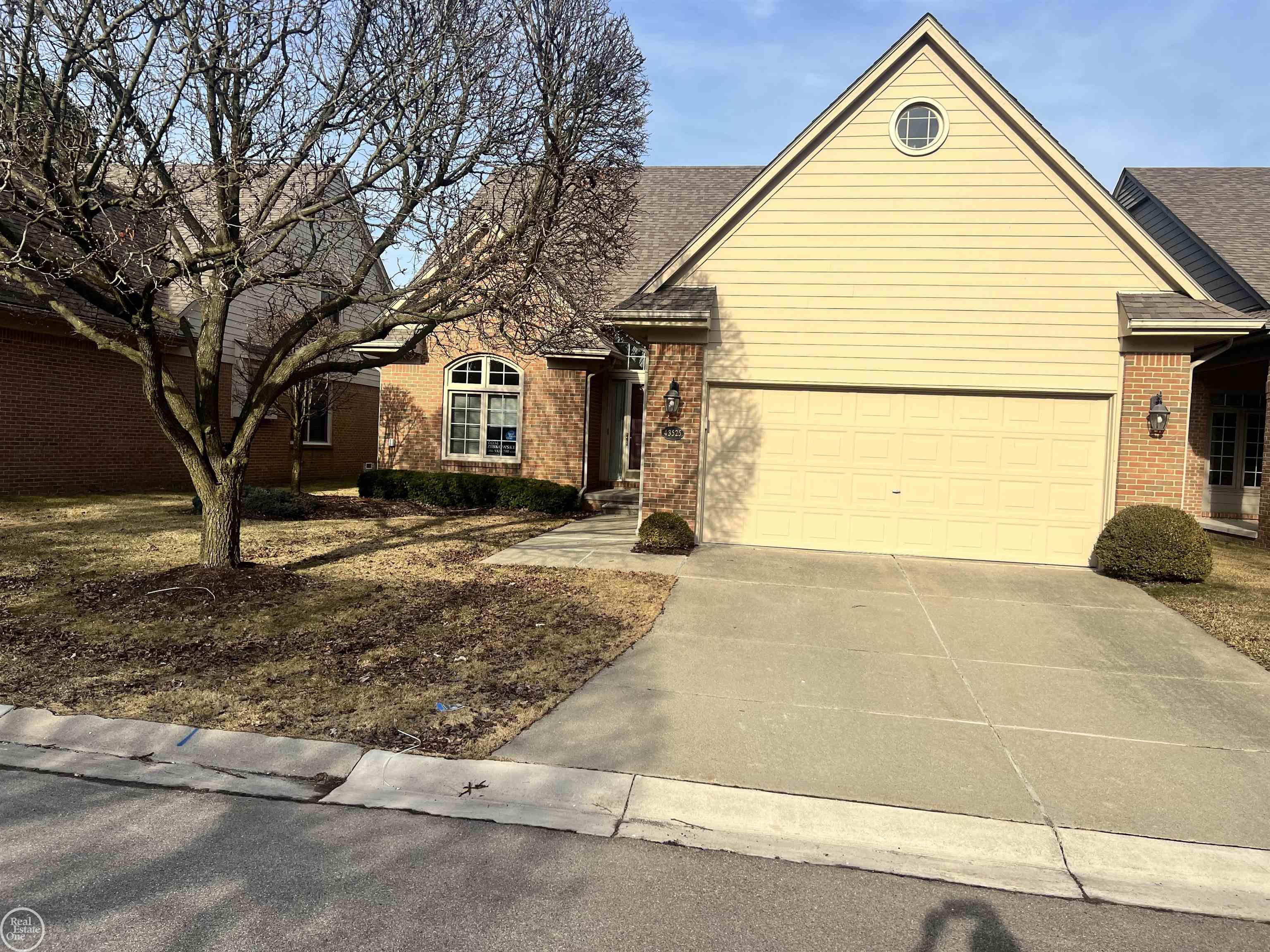 43525 Perignon Drive Unit 27 Unit: Unit #27