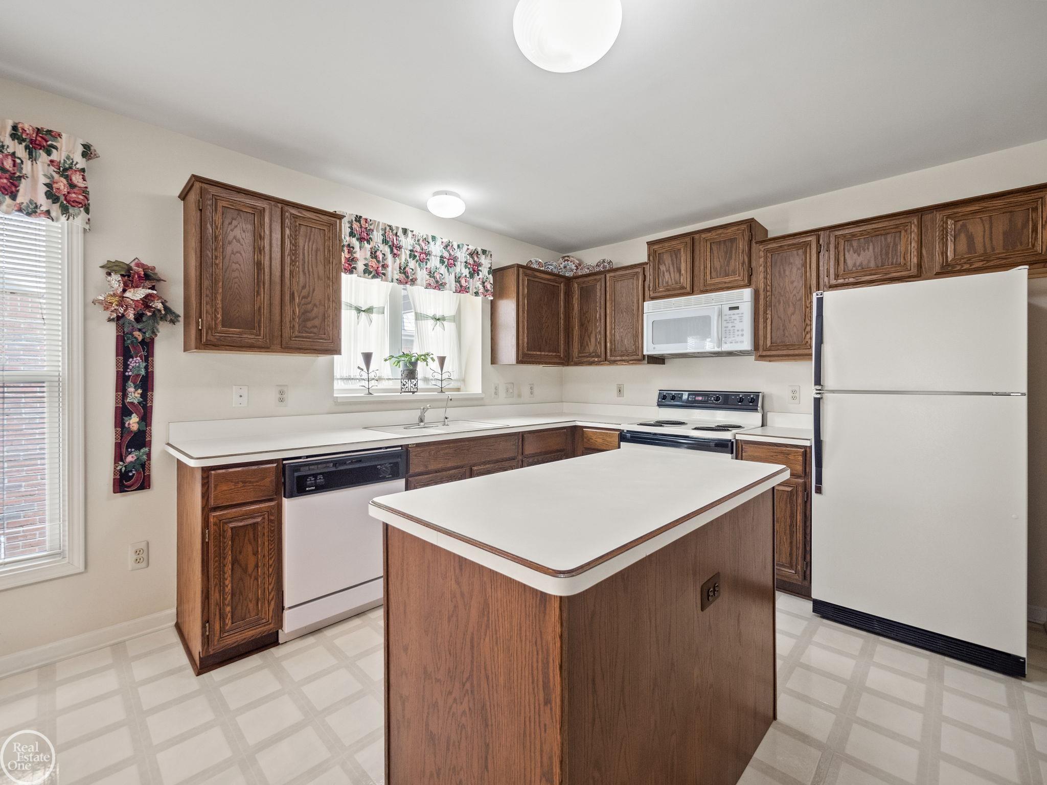 43525 Perignon Drive Unit 27 Unit: Unit #27