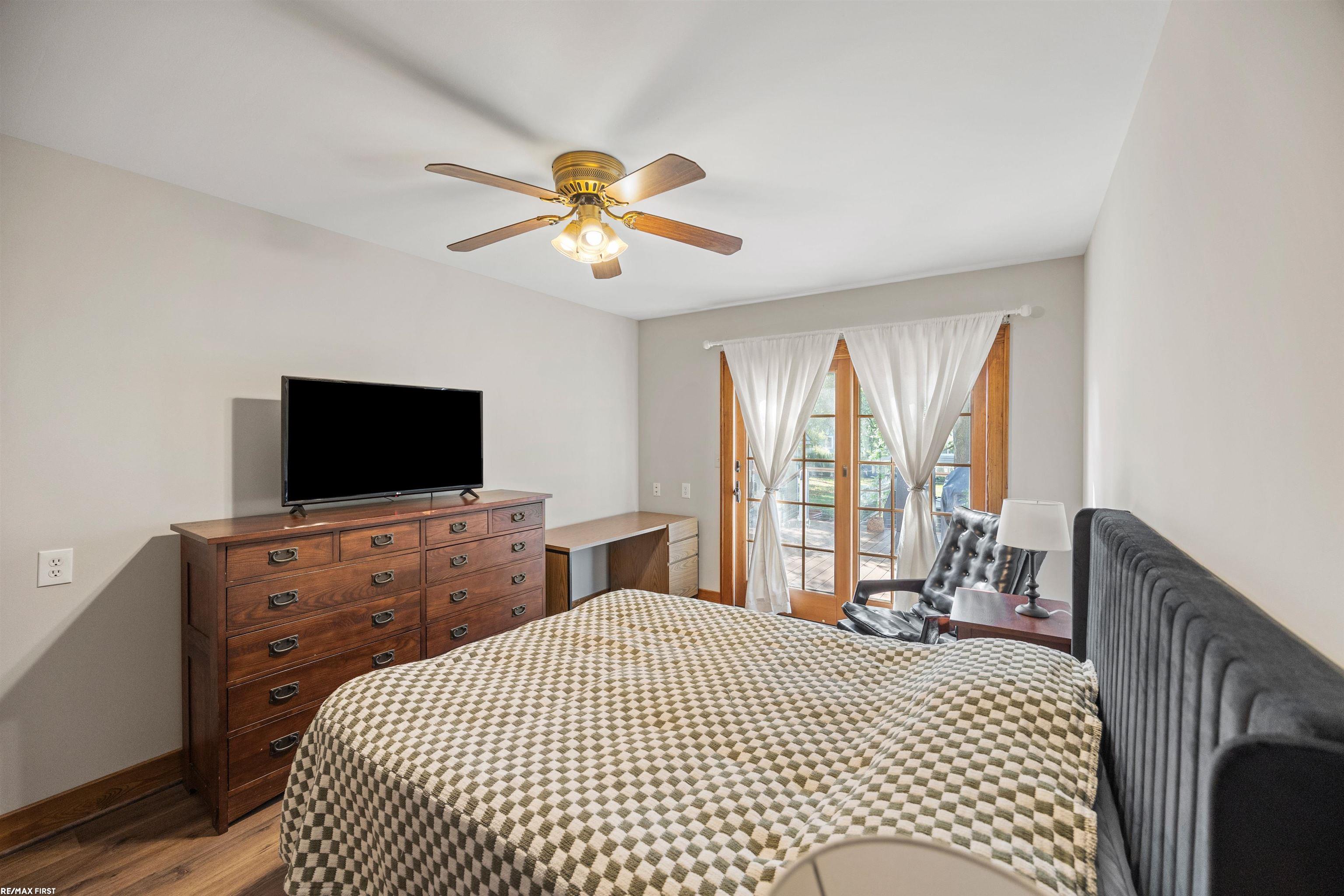 7706 Lindrath