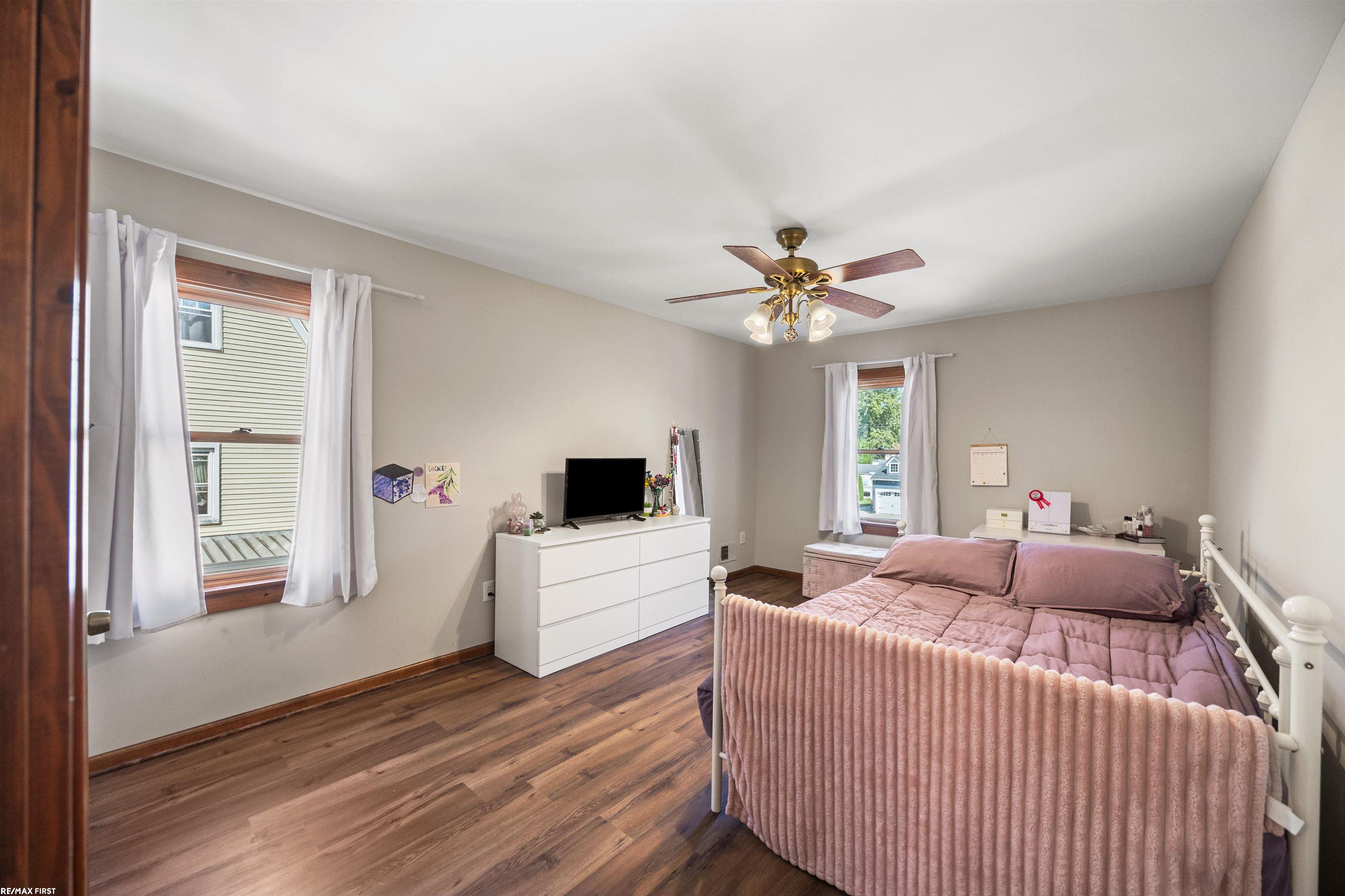 7706 Lindrath