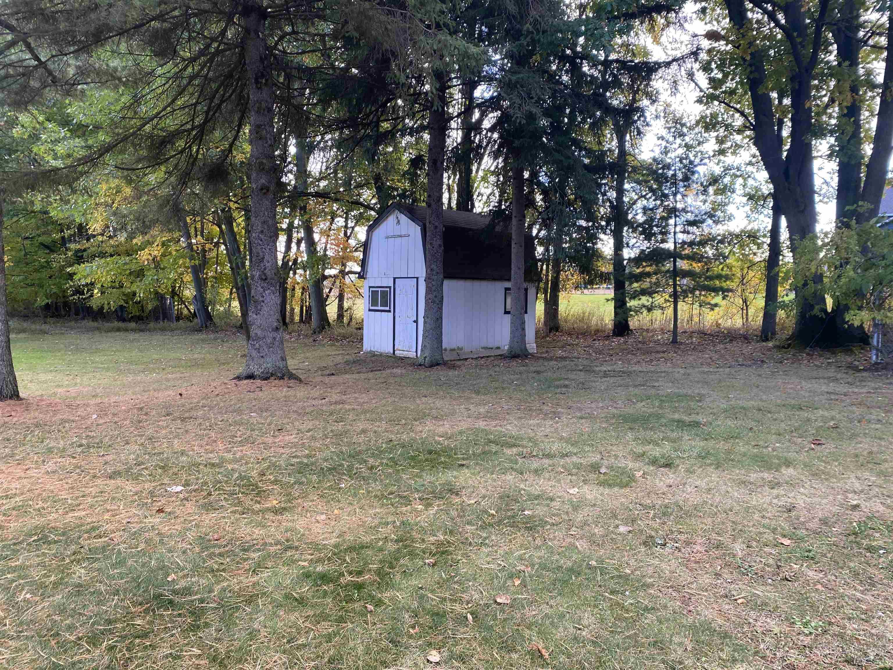 5750 Secord Lake Rd. Road