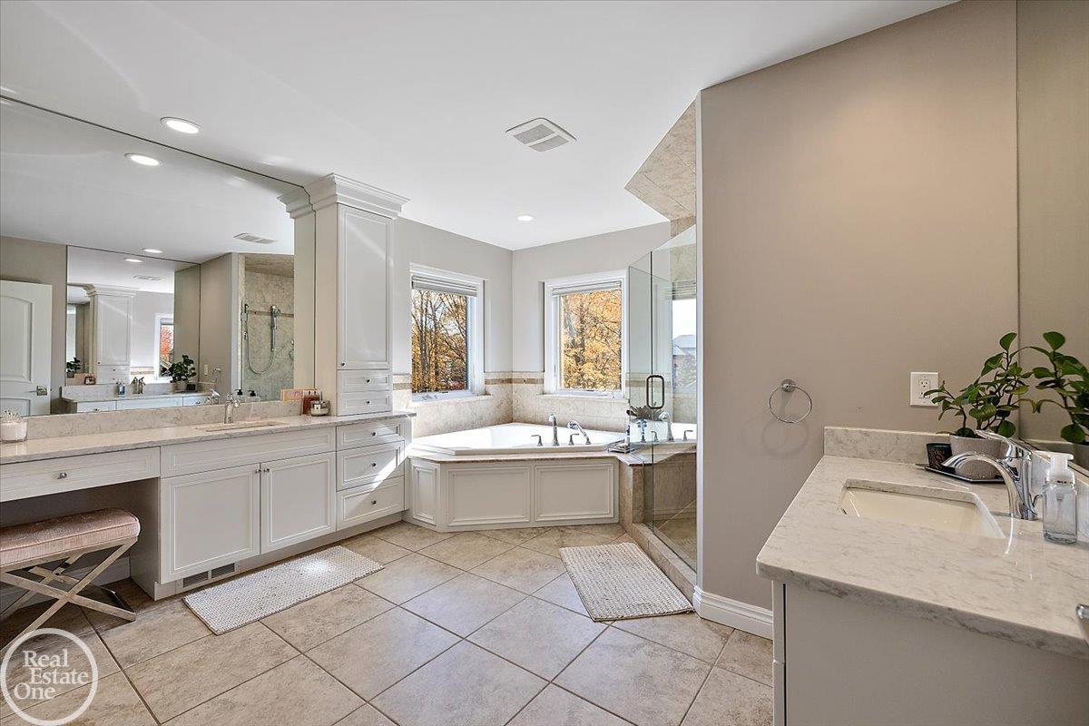 1540 Clear Creek Drive
