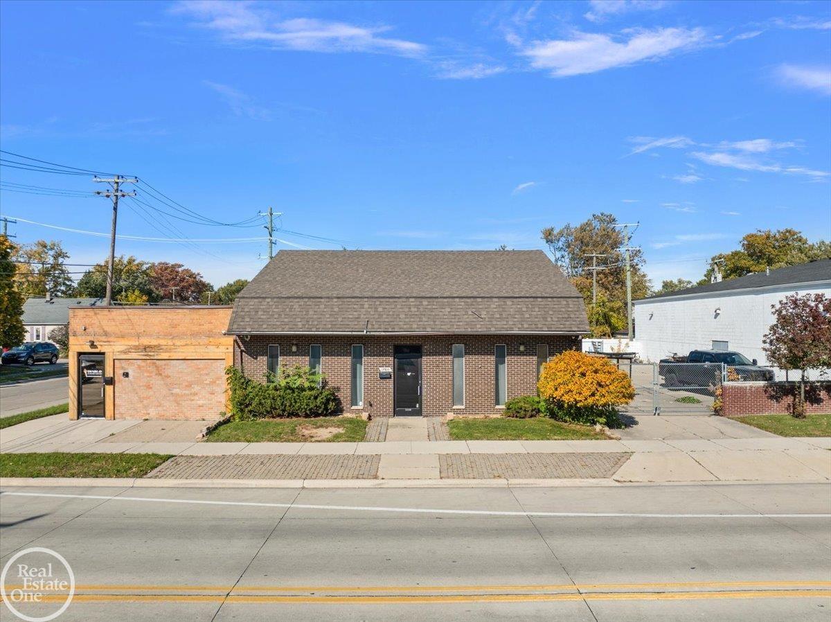17511 Stephens Drive