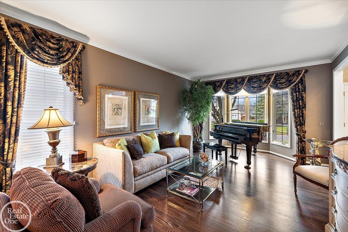 54839 Alexis Court