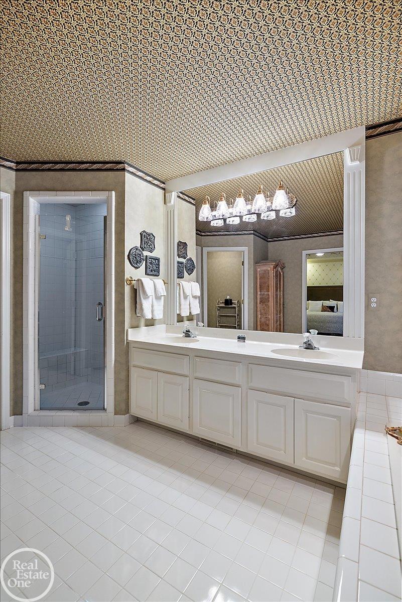54839 Alexis Court