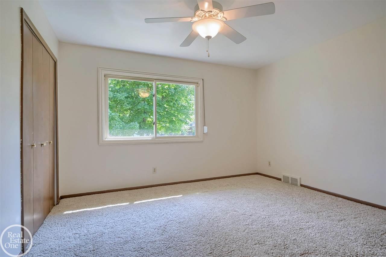 54327 Horizon Drive