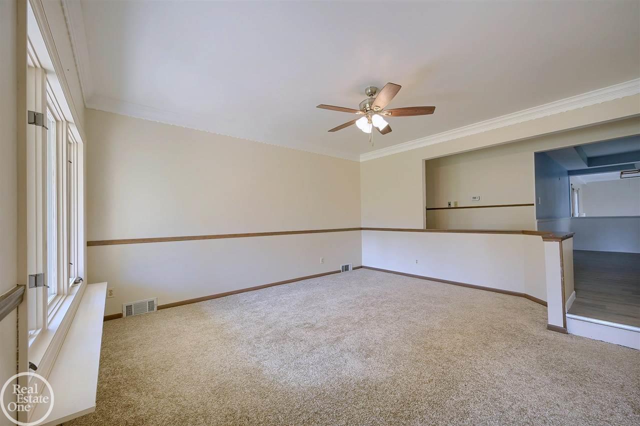 54327 Horizon Drive