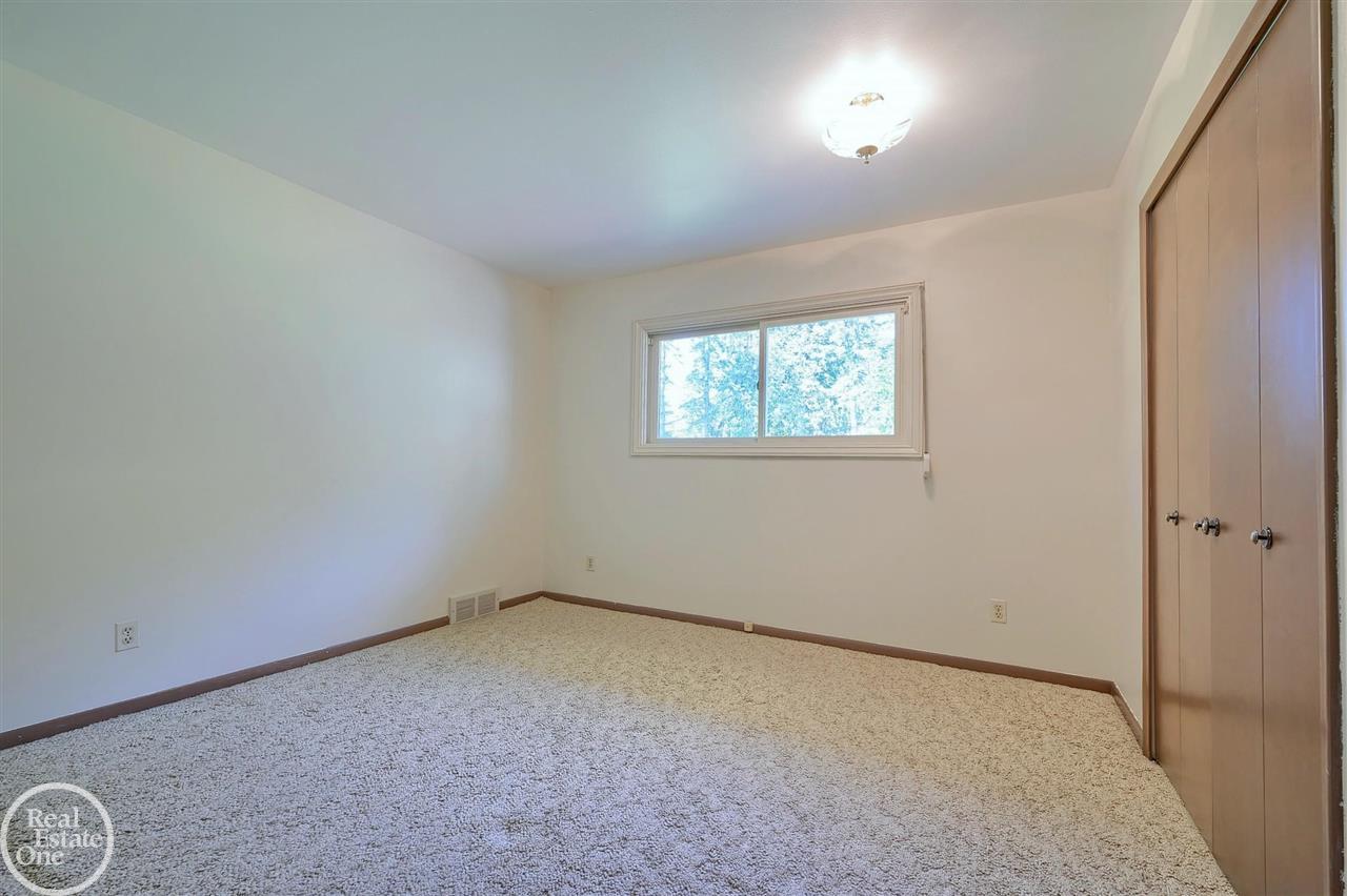 54327 Horizon Drive
