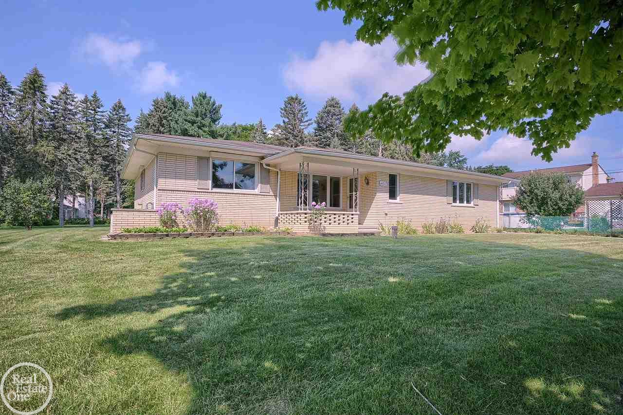 54327 Horizon Drive