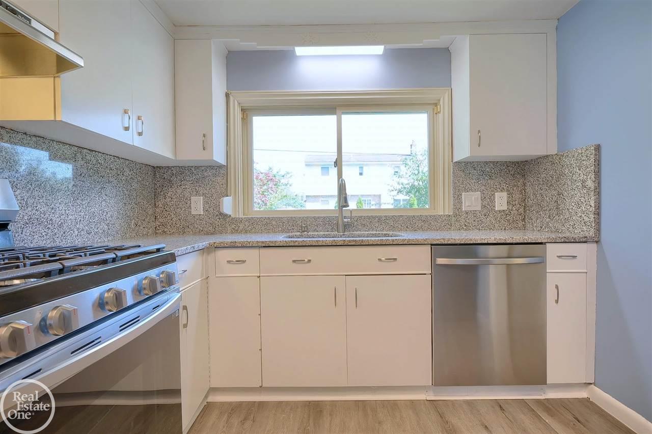 54327 Horizon Drive