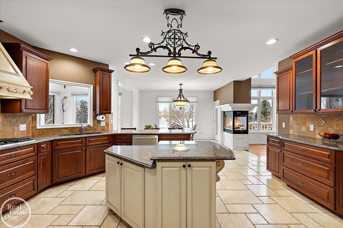 63588 Georgetowne S. Drive