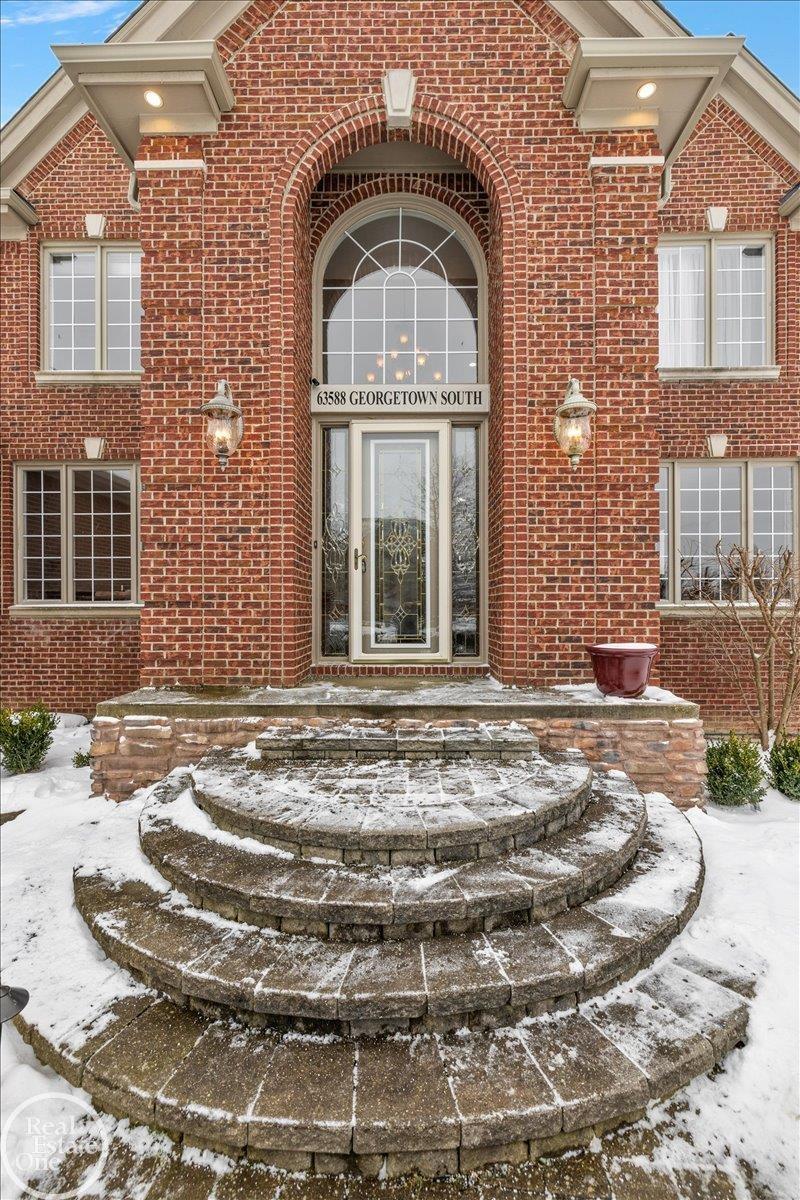 63588 Georgetowne S. Drive