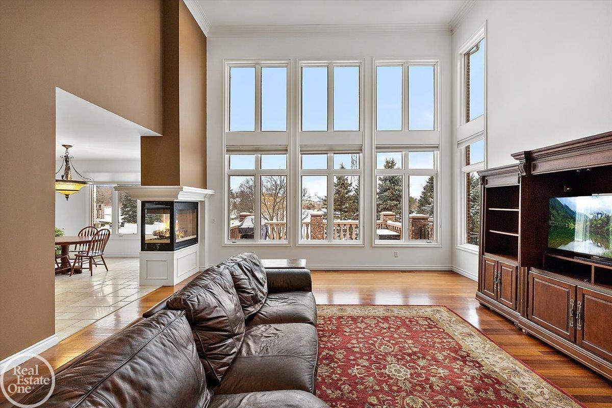63588 Georgetowne S. Drive