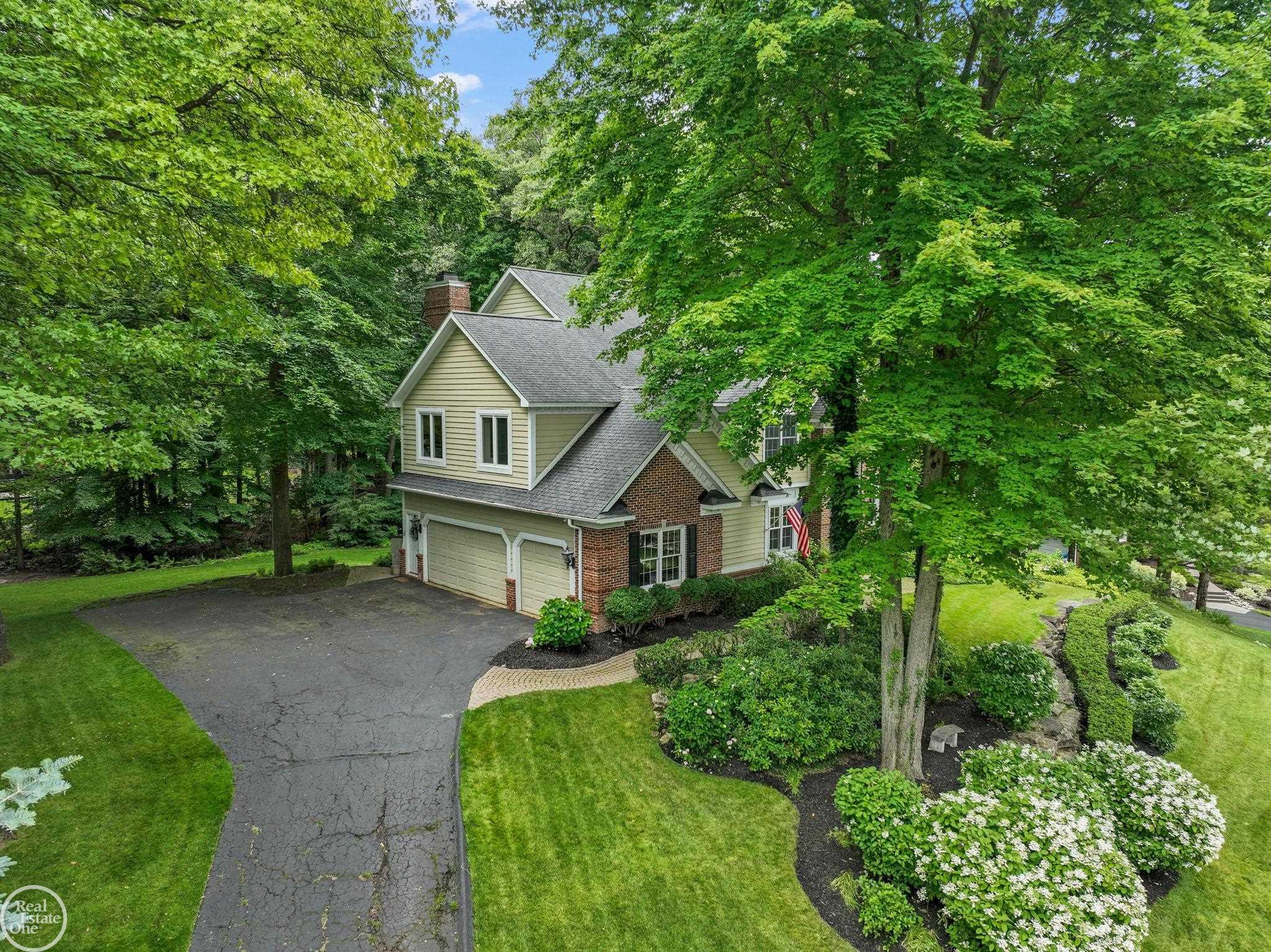 9204 Morning Mist Drive