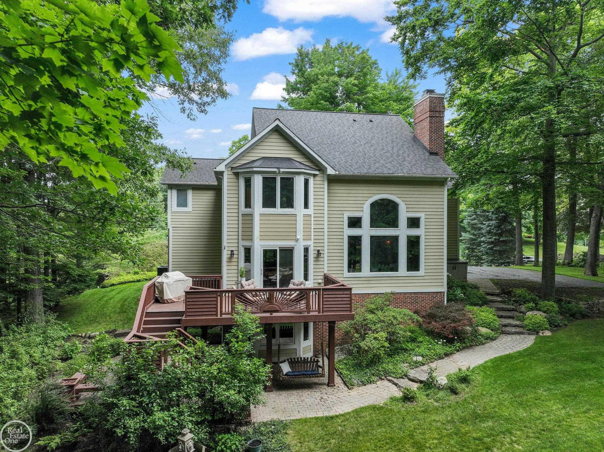 9204 Morning Mist Drive