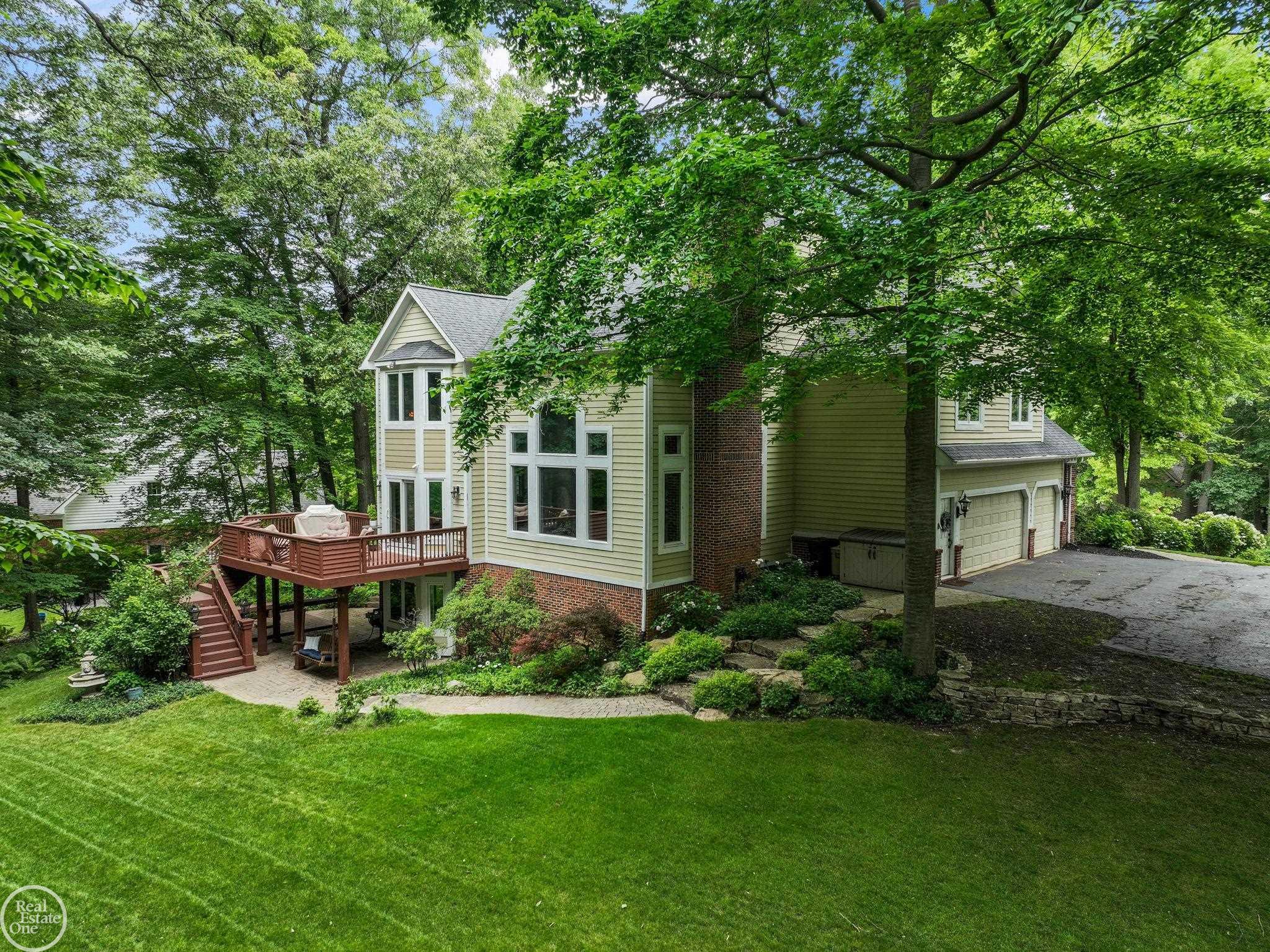9204 Morning Mist Drive