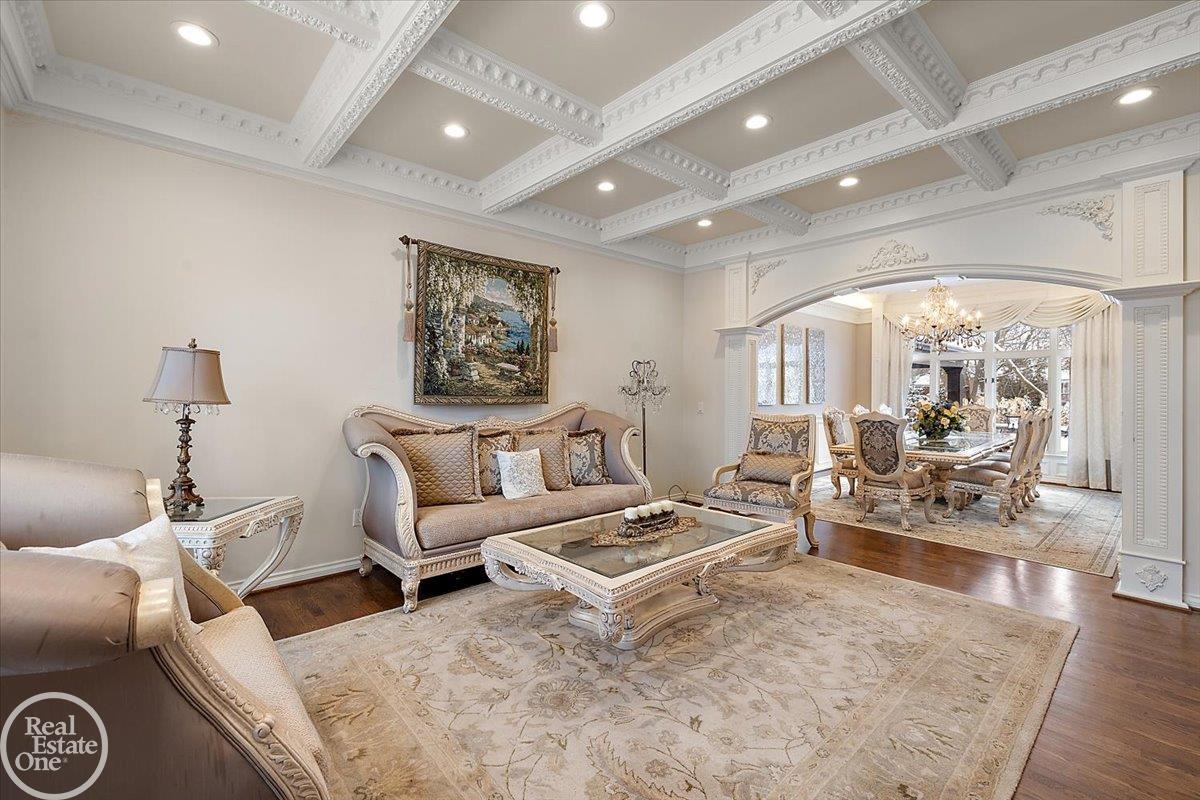 37251 Fiore Trail Drive