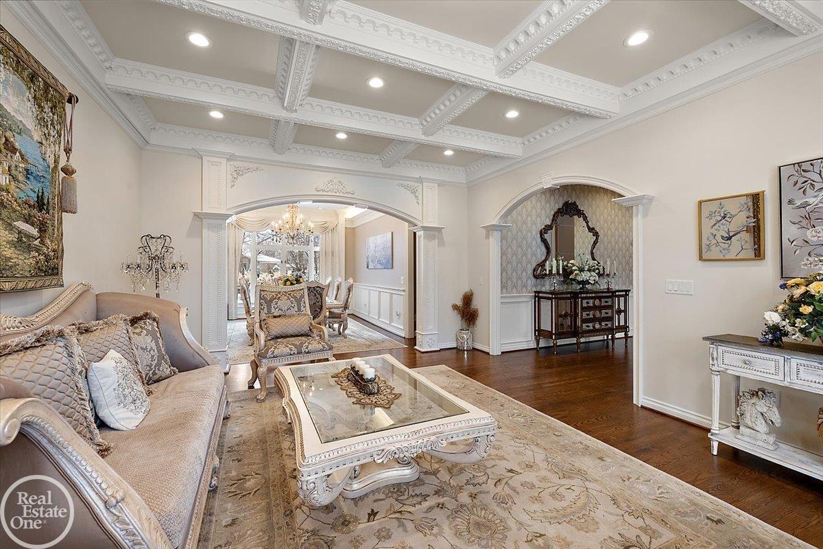 37251 Fiore Trail Drive