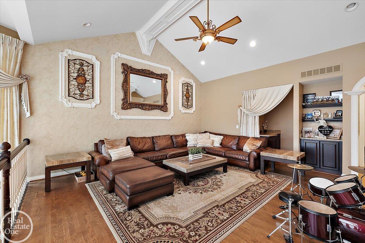 37251 Fiore Trail Drive