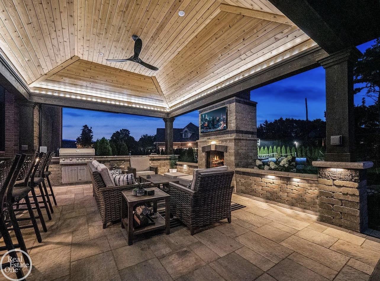 37251 Fiore Trail Drive