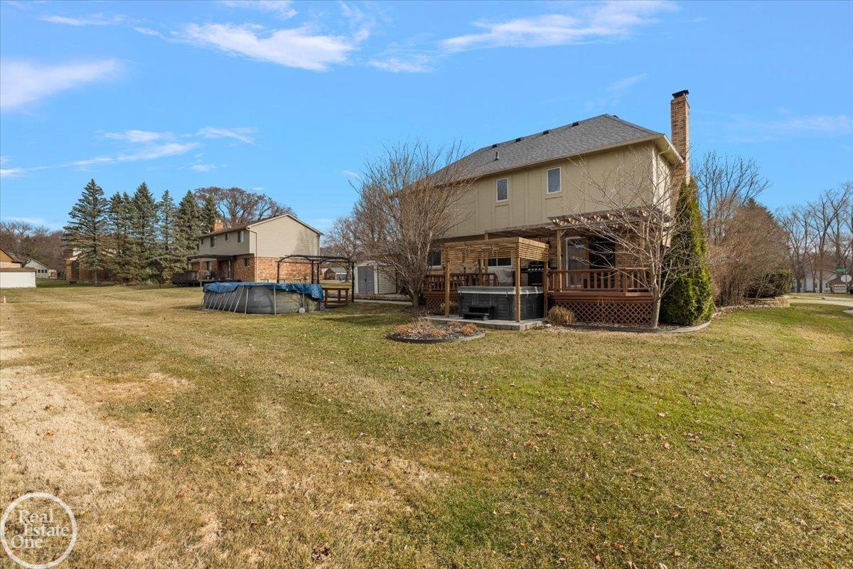61449 Woodfield Way Drive