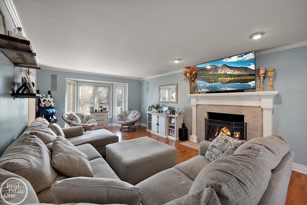 61449 Woodfield Way Drive