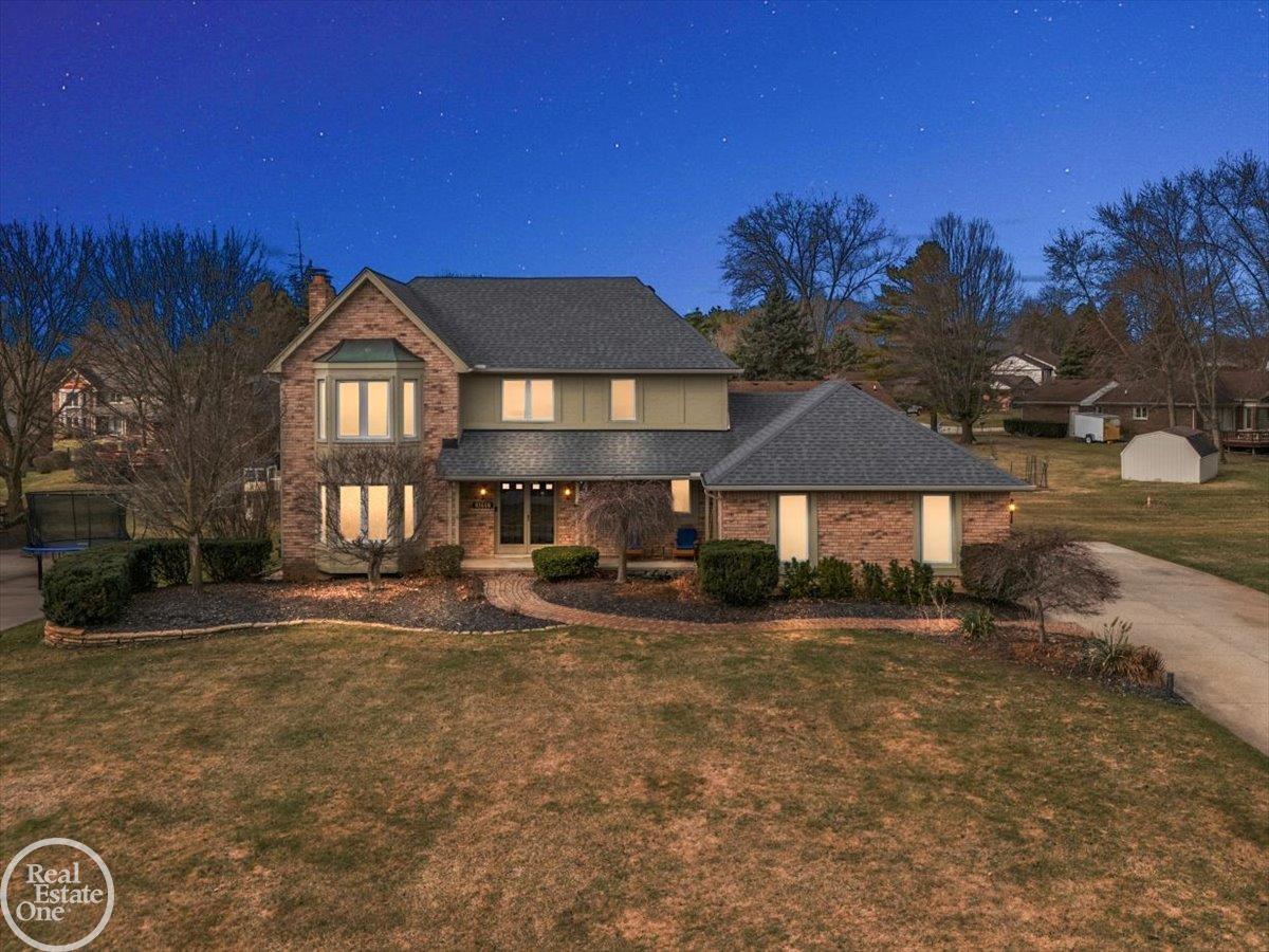 61449 Woodfield Way Drive