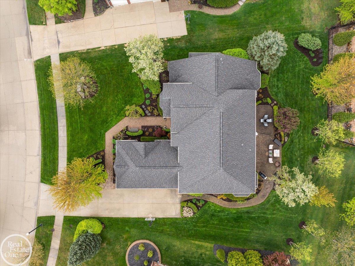 56271 Ashbrooke East Drive