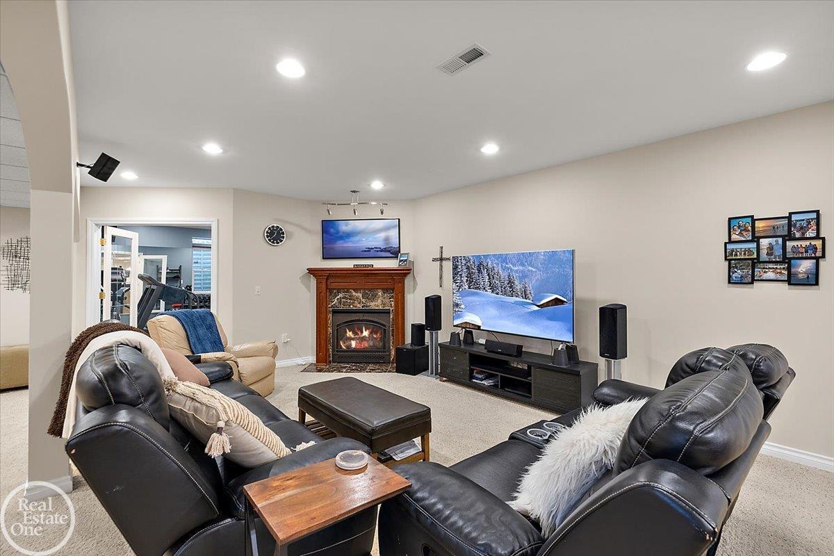 56271 Ashbrooke East Drive