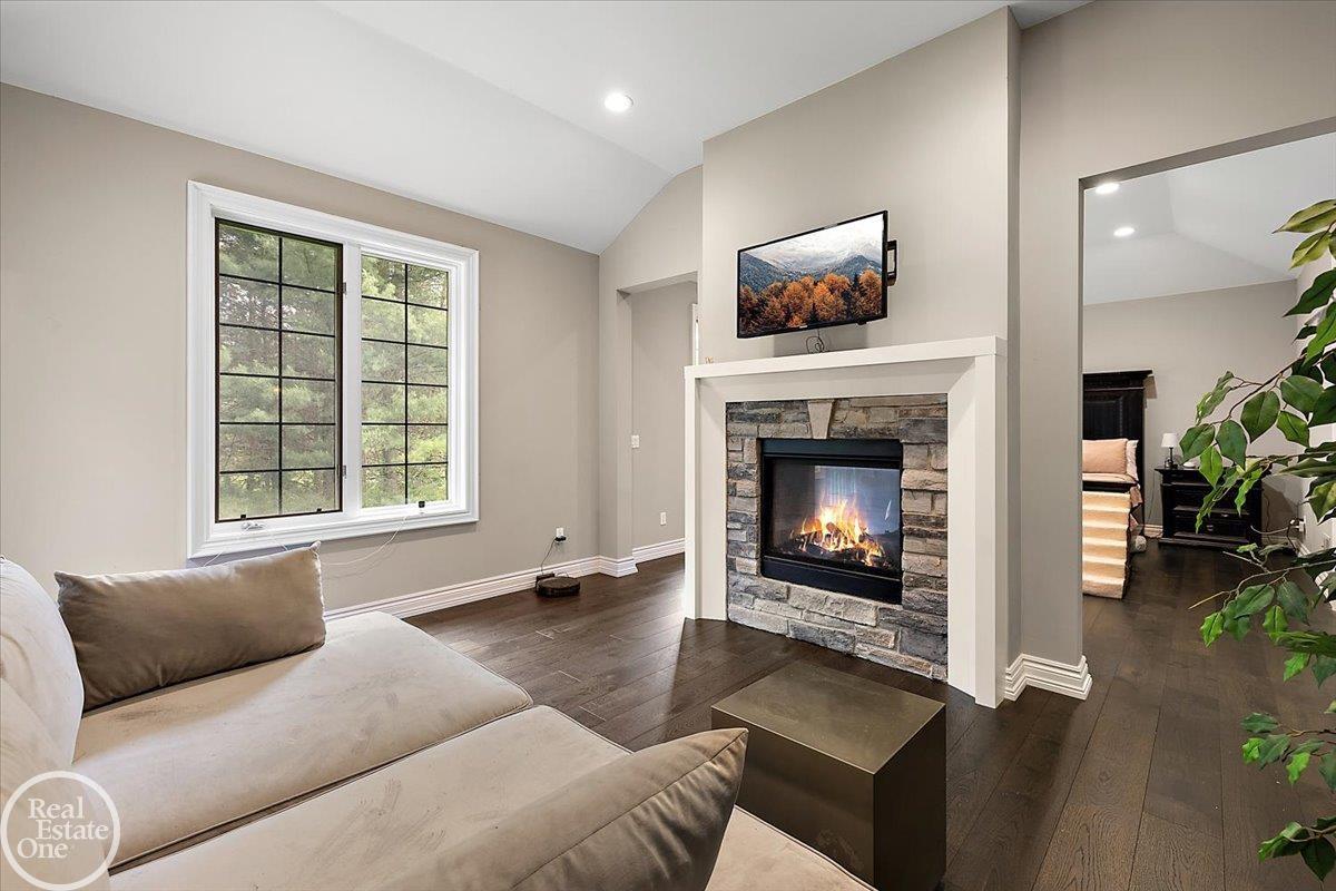 60330 Mount Vernon Road