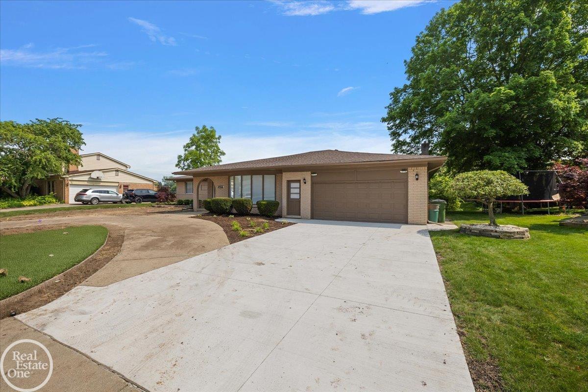 2532 Belle View Drive