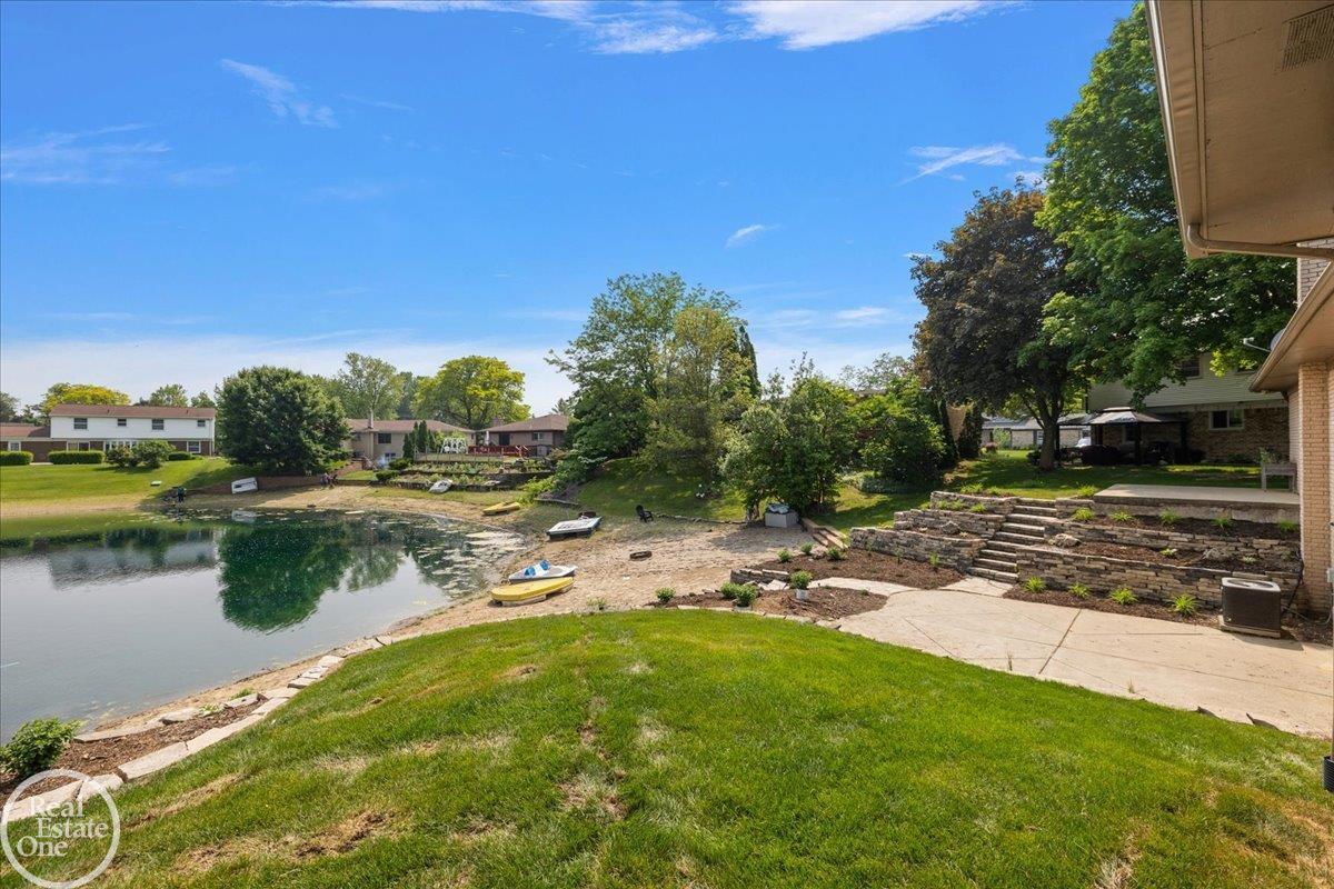 2532 Belle View Drive
