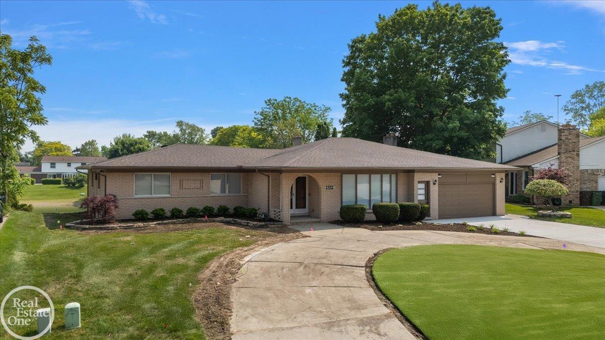 2532 Belle View Drive