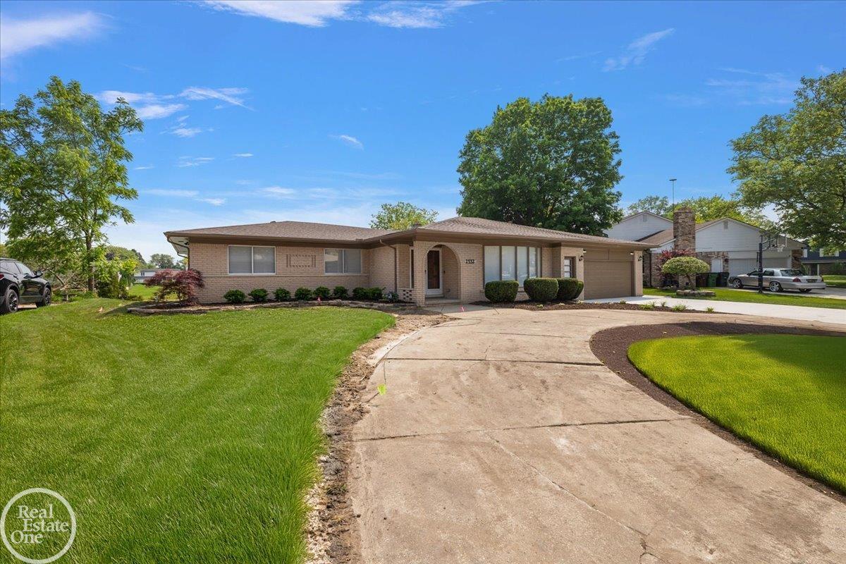 2532 Belle View Drive