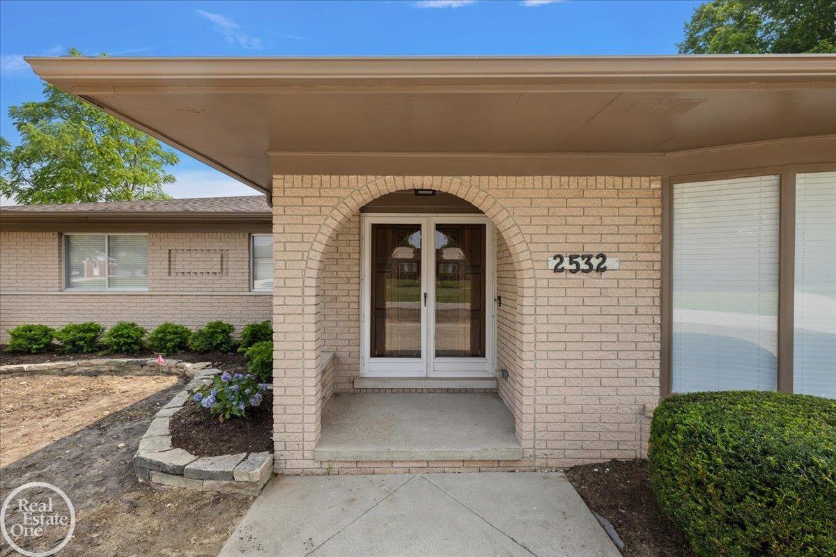 2532 Belle View Drive