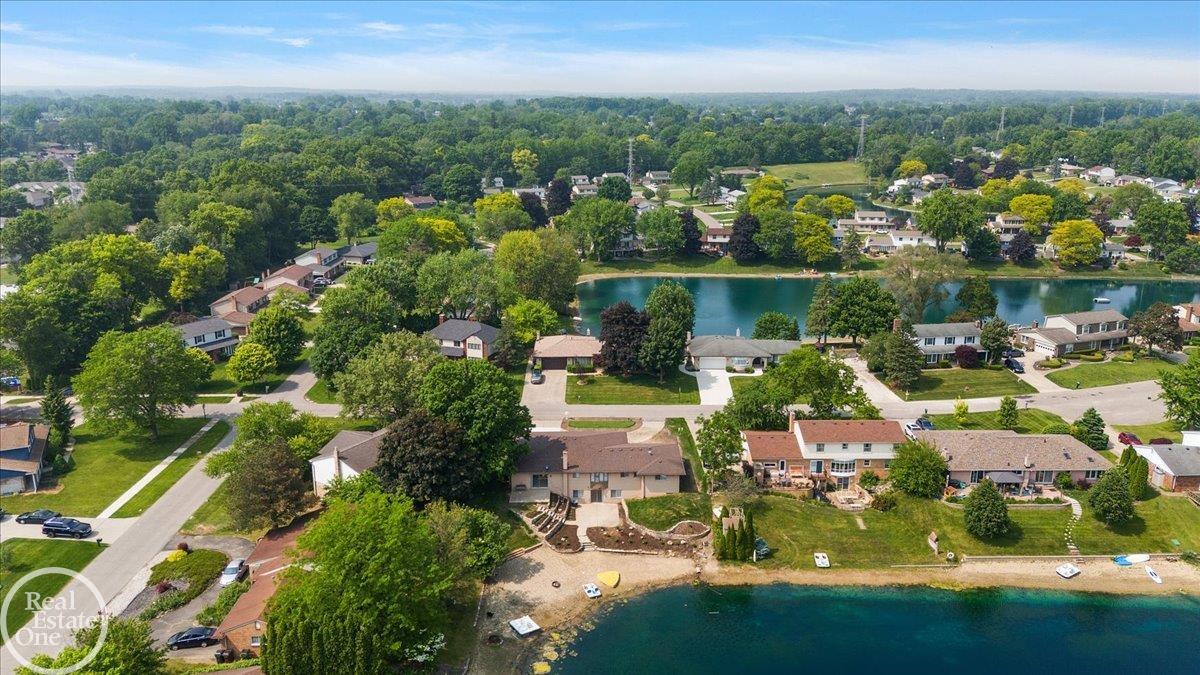 2532 Belle View Drive