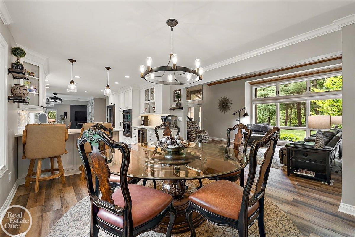 58070 Cyrenus Lane