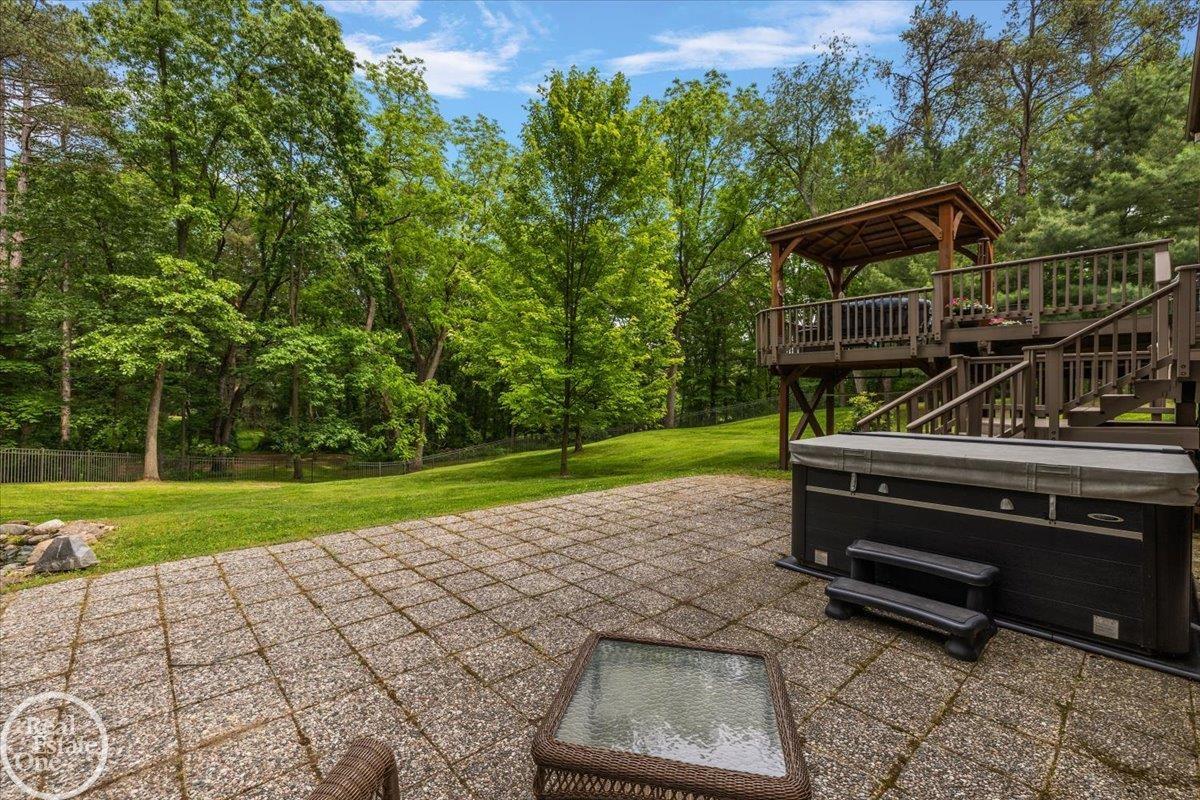 58070 Cyrenus Lane