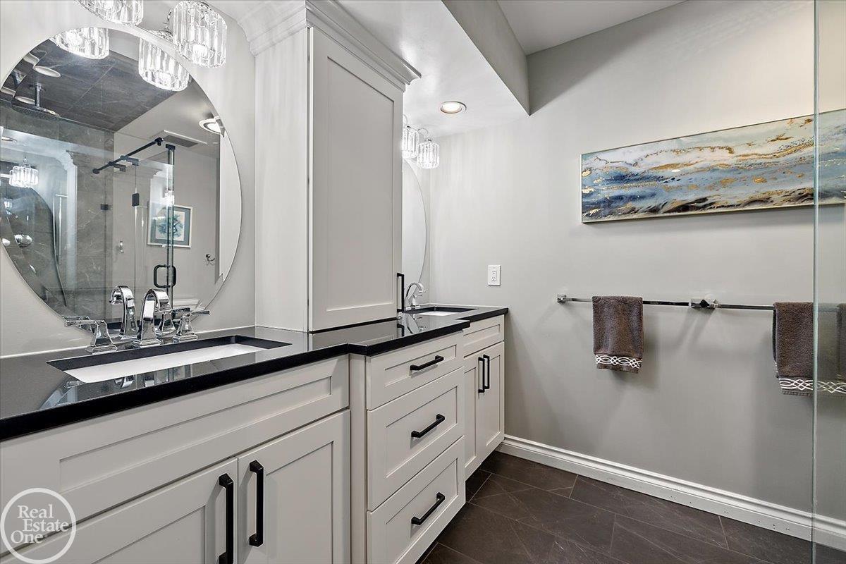 58070 Cyrenus Lane