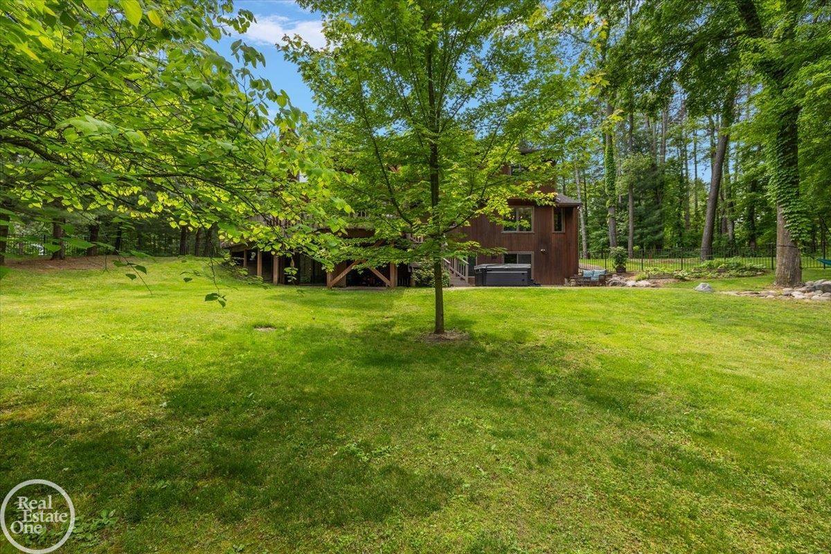 58070 Cyrenus Lane