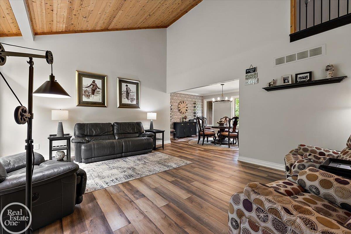 58070 Cyrenus Lane