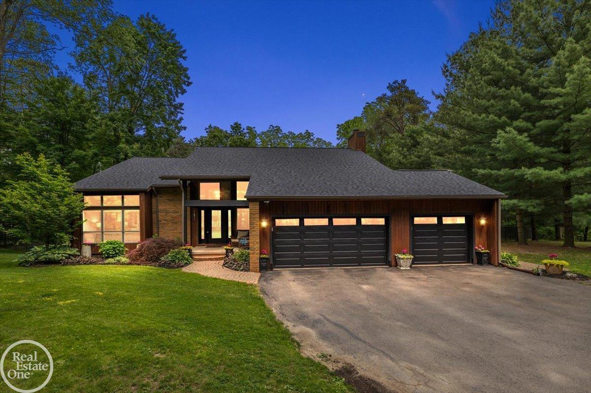 58070 Cyrenus Lane