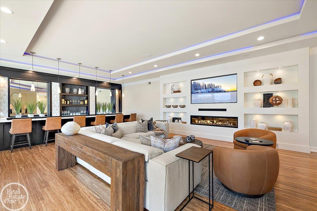 38371 Huron Pointe Drive