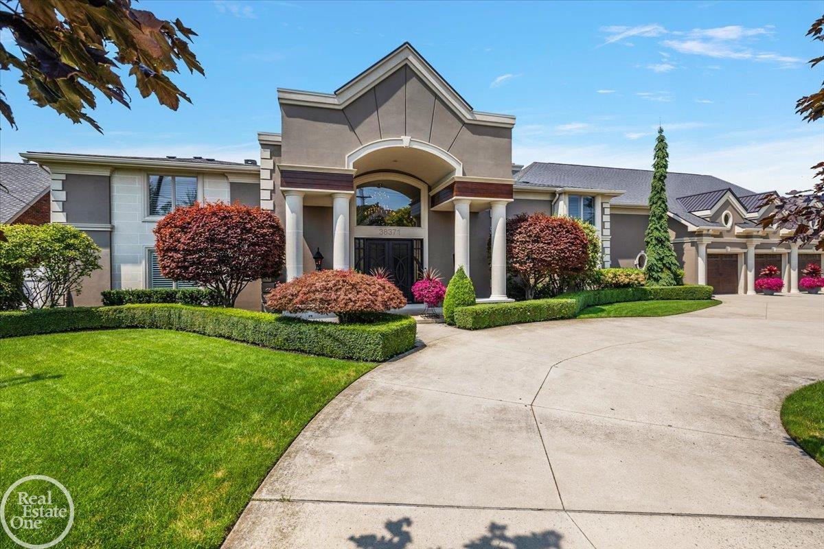 38371 Huron Pointe Drive