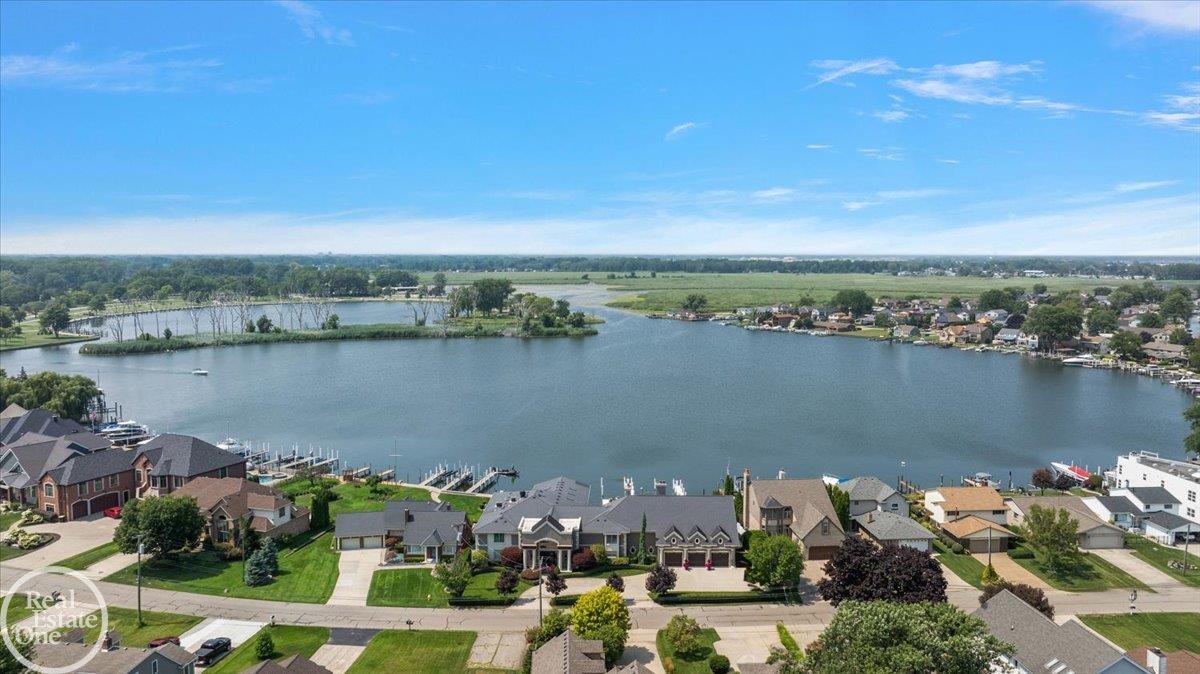 38371 Huron Pointe Drive